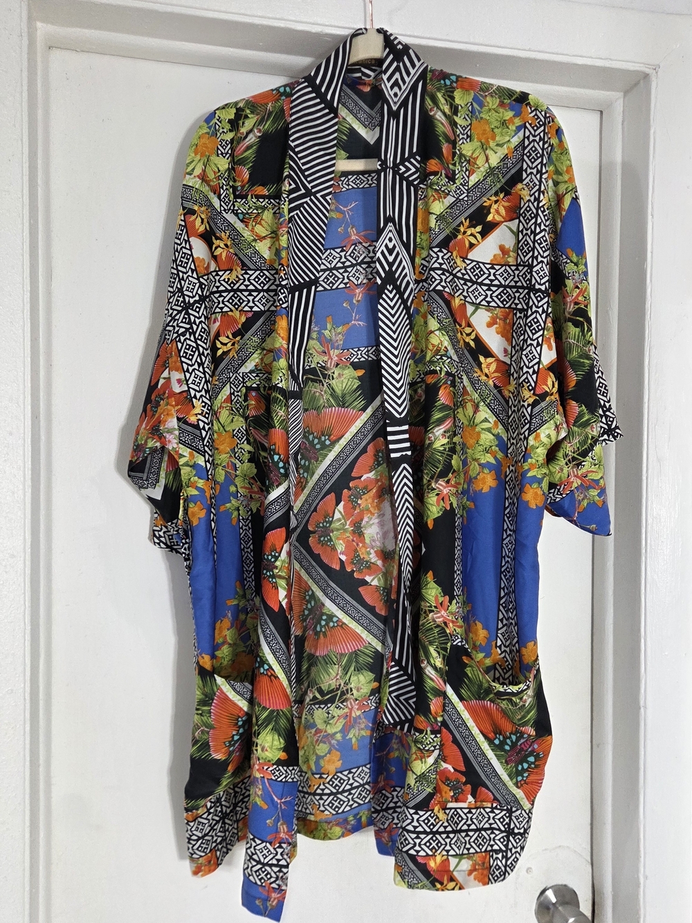 Balkanica Luxury Reversible Kimono Wrap Tropical Floral Print One Size OS